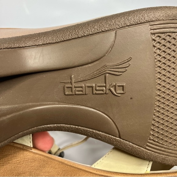 Dansko Arabella cream leather sandals clog strappy women’s size 42 - Picture 8 of 9